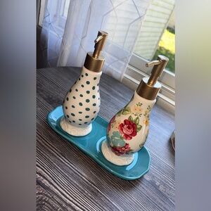 Pioneer woman soap and lotion dispenser